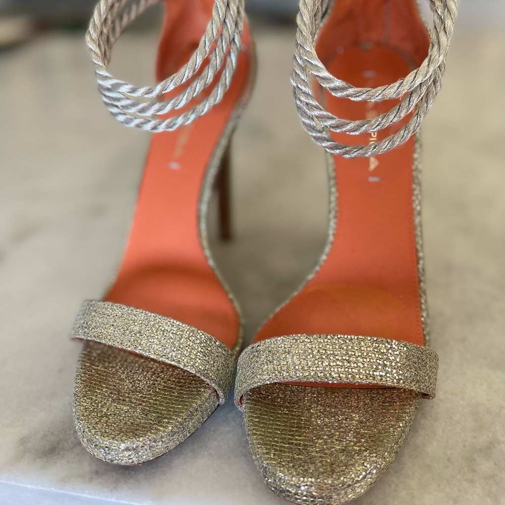 Sparkly Metallic Gold Via Spiga heels 7.5M